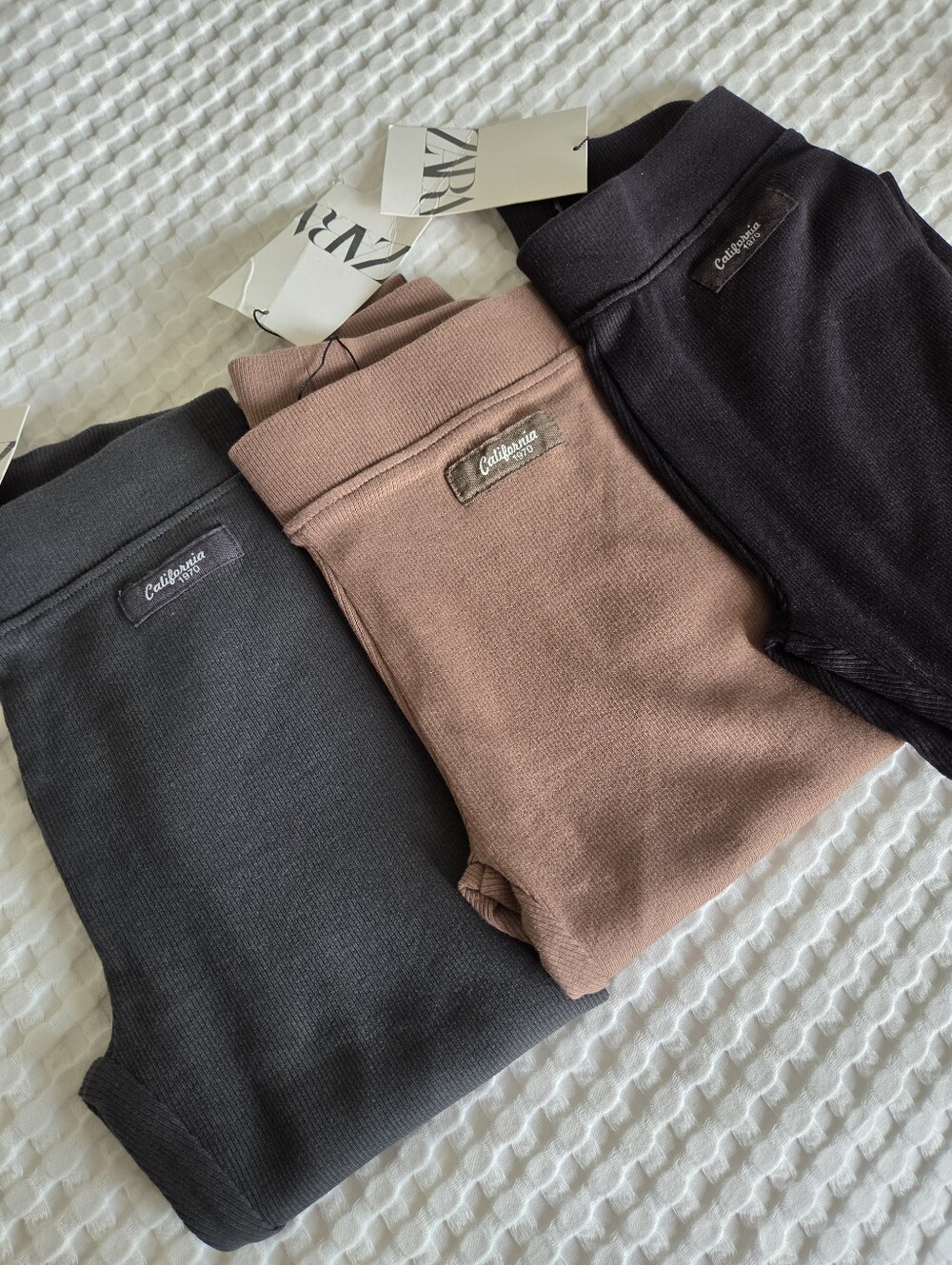 Bundle Of 3 Zara Ribbed Leggings